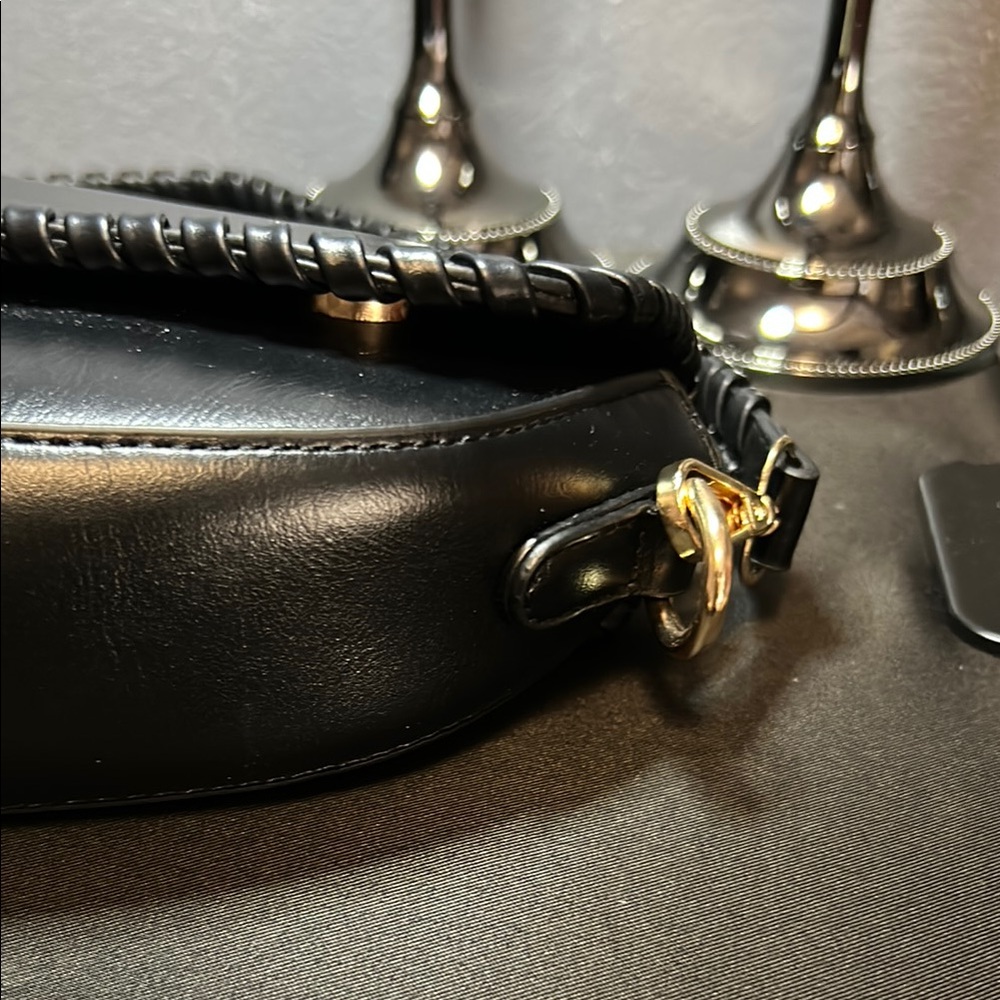 FOR STACY B Elegant Black Leather Women's Bag Saddle bag - Picture 4 of 11